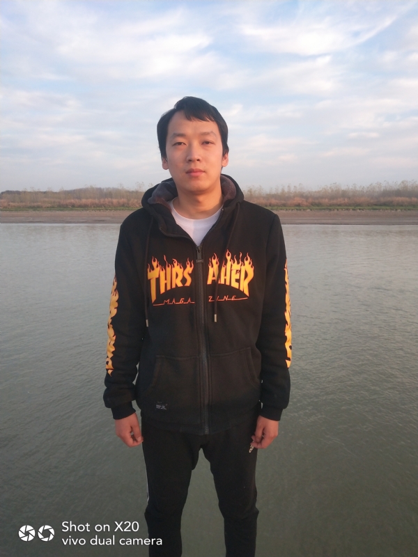 一往情深的第一张照片--无为认干亲服务网